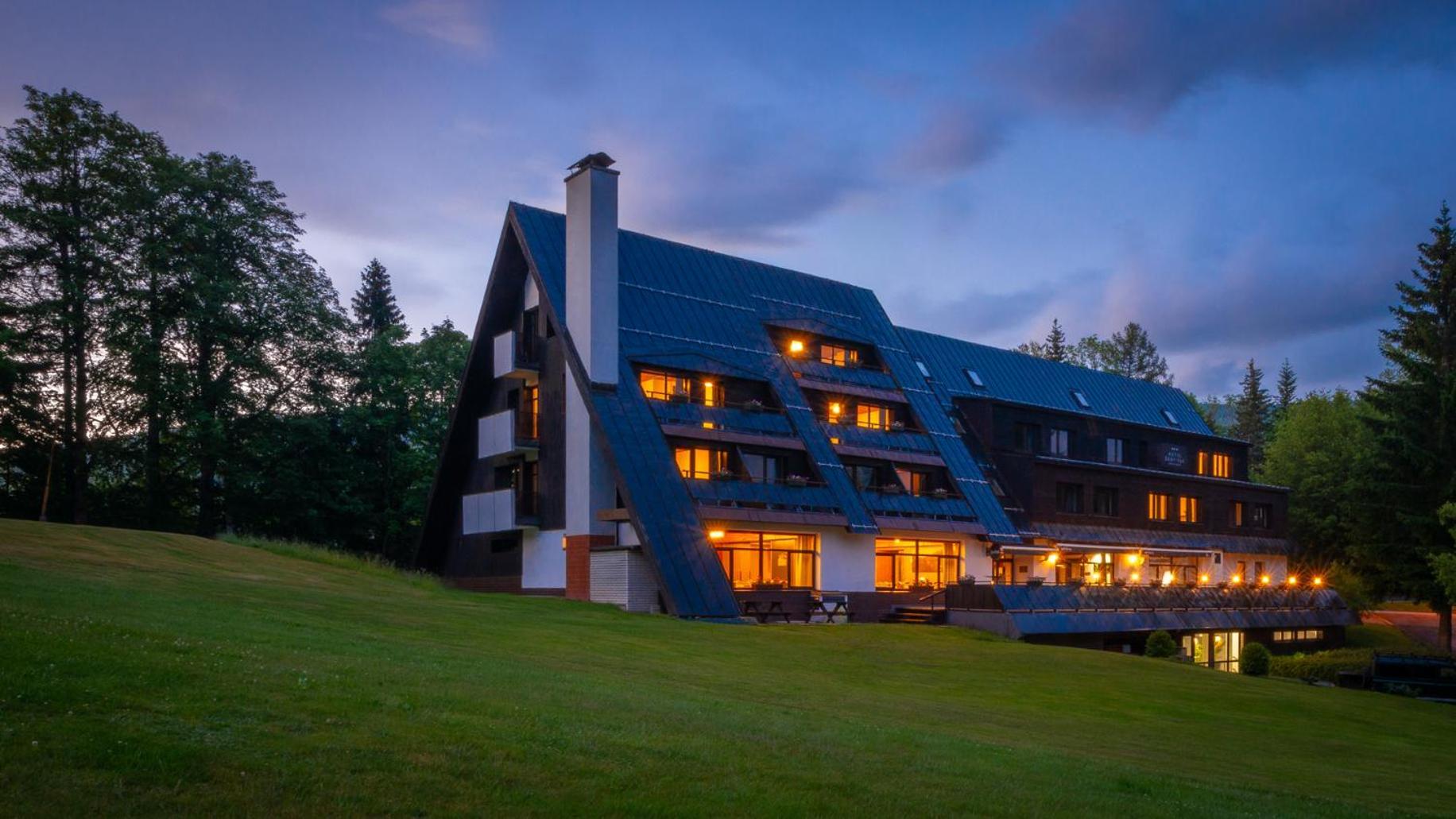 Wellness Hotel Sedy Vlk Harrachov Kültér fotó